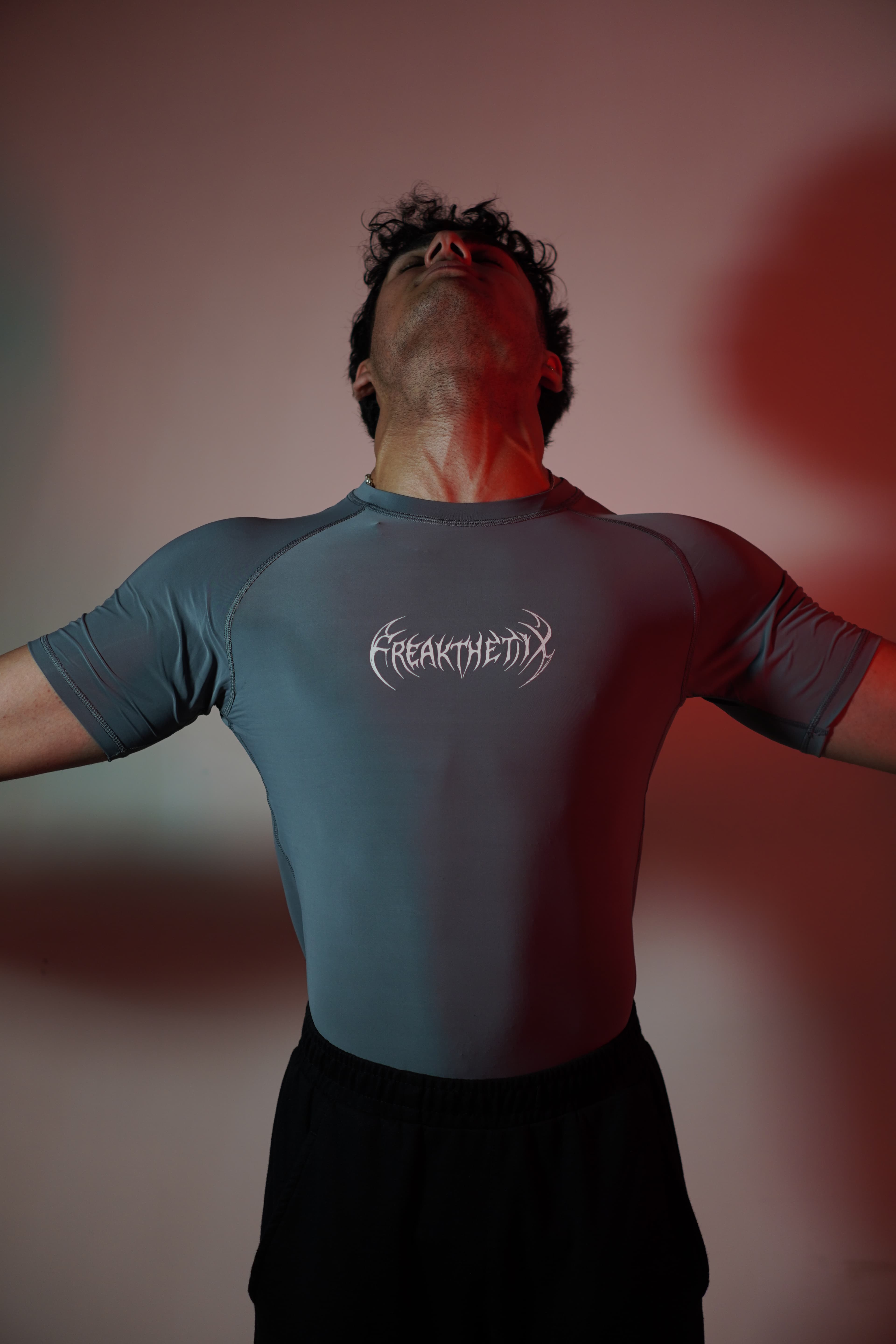 Freakthetix collection plain compression