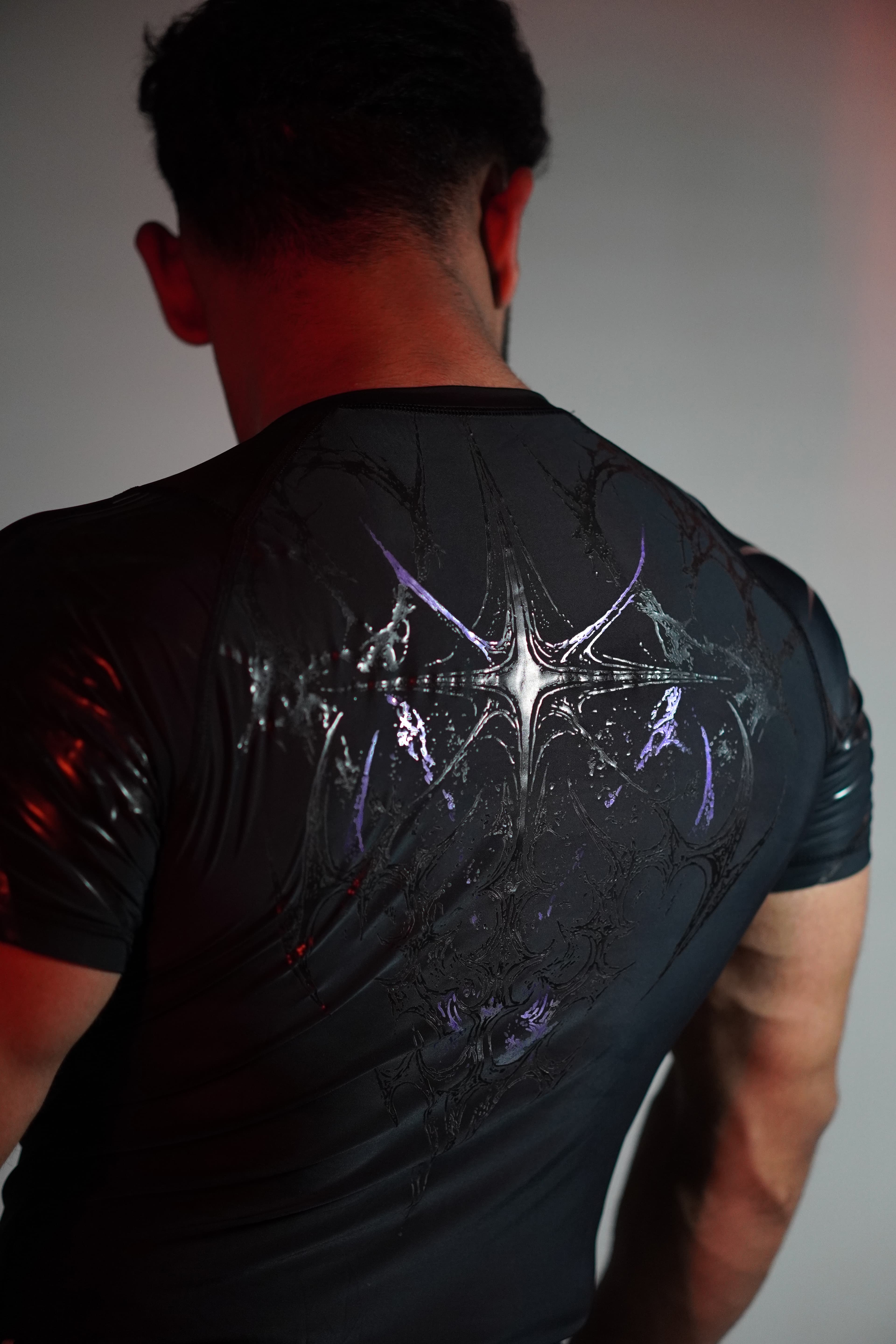 VENOM BLEED COMPRESSION HALF SLEEVE